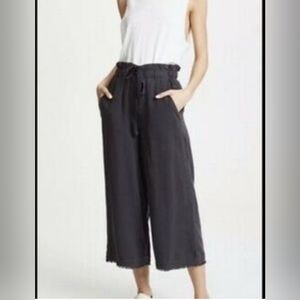 Cloth & Stone Grey Linen Crop Pant. Size M